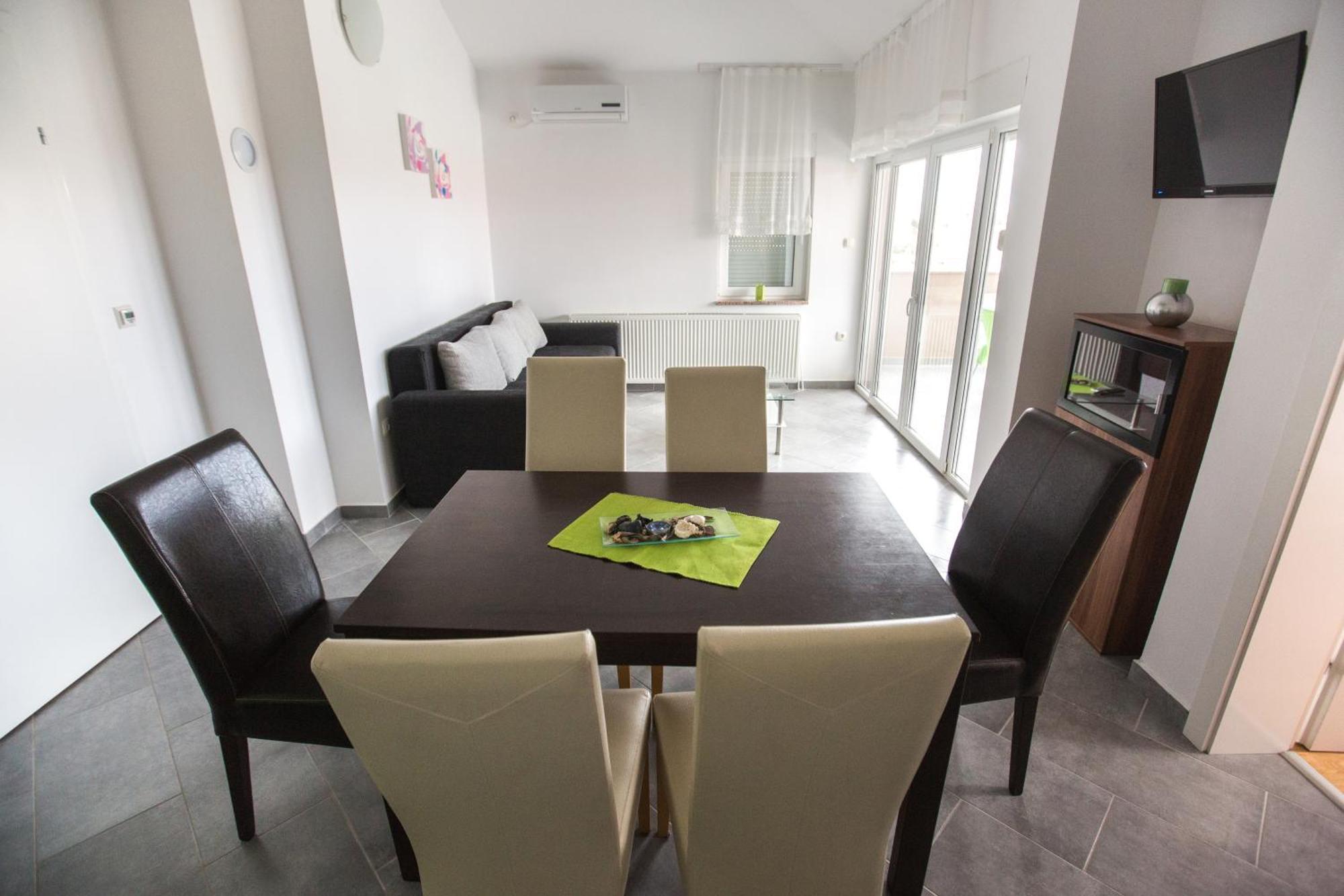 Adriatic Star Apartment Banjol Стая снимка